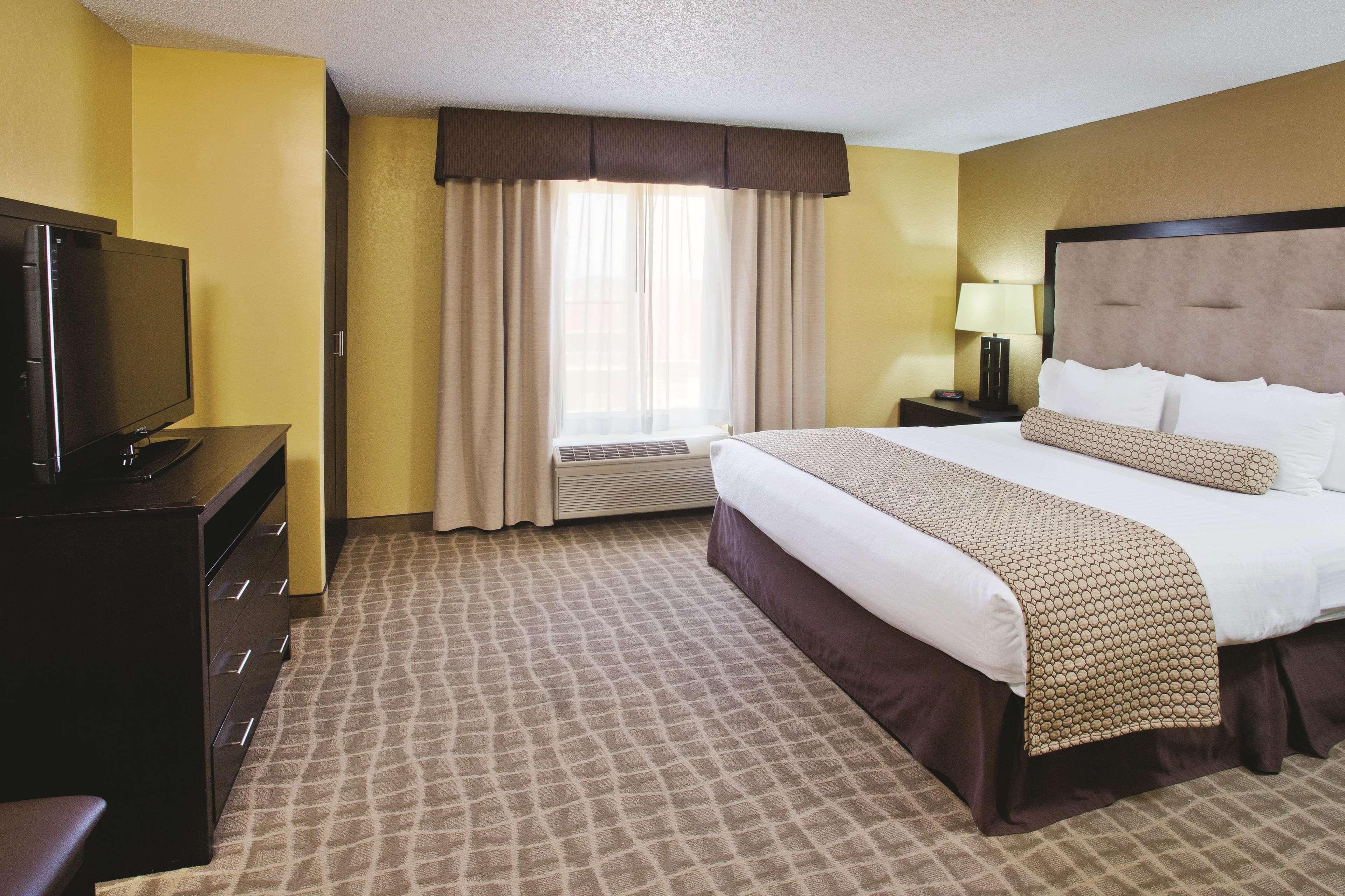 Hotel La Quinta By Wyndham Hot Springs Exterior foto