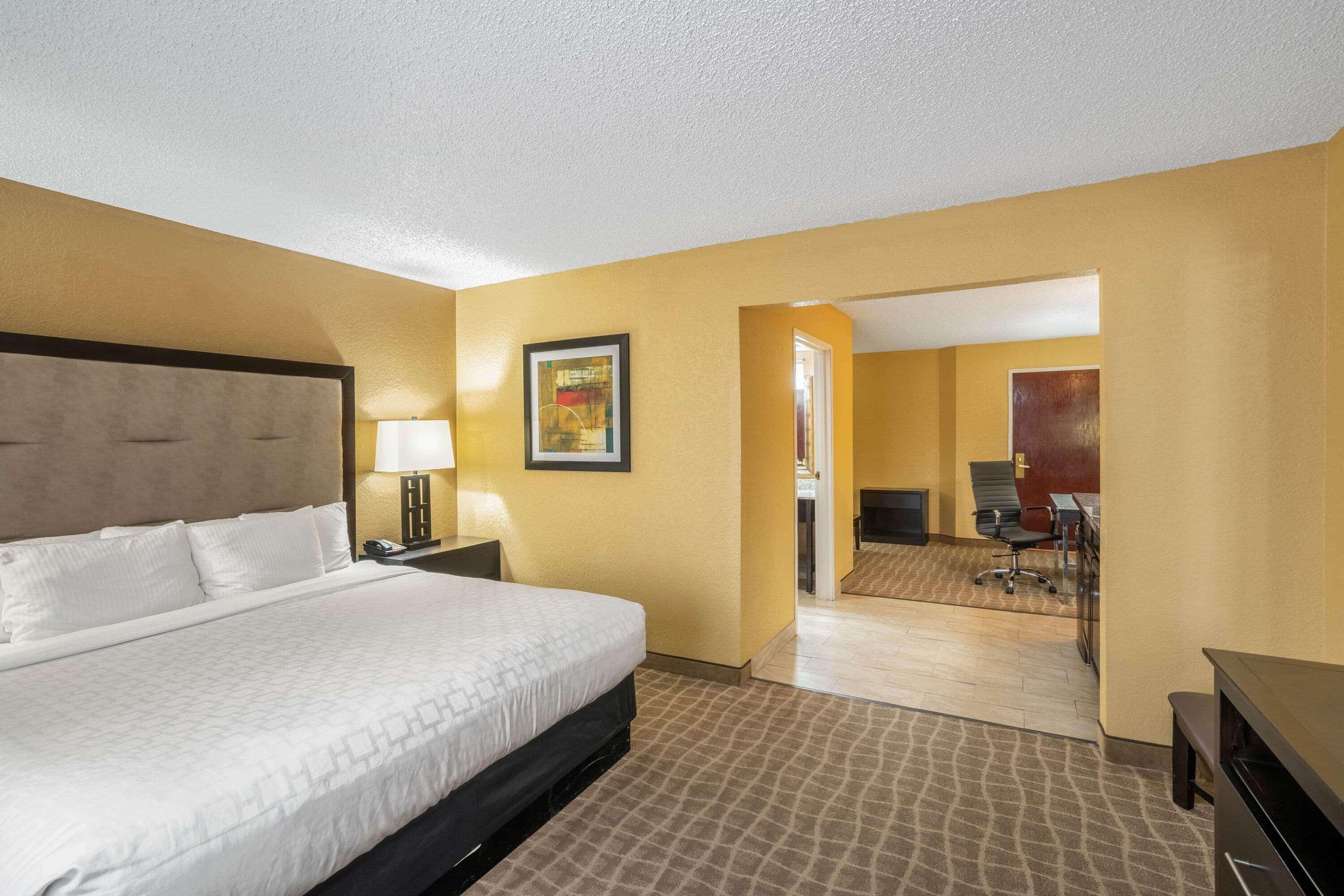 Hotel La Quinta By Wyndham Hot Springs Exterior foto