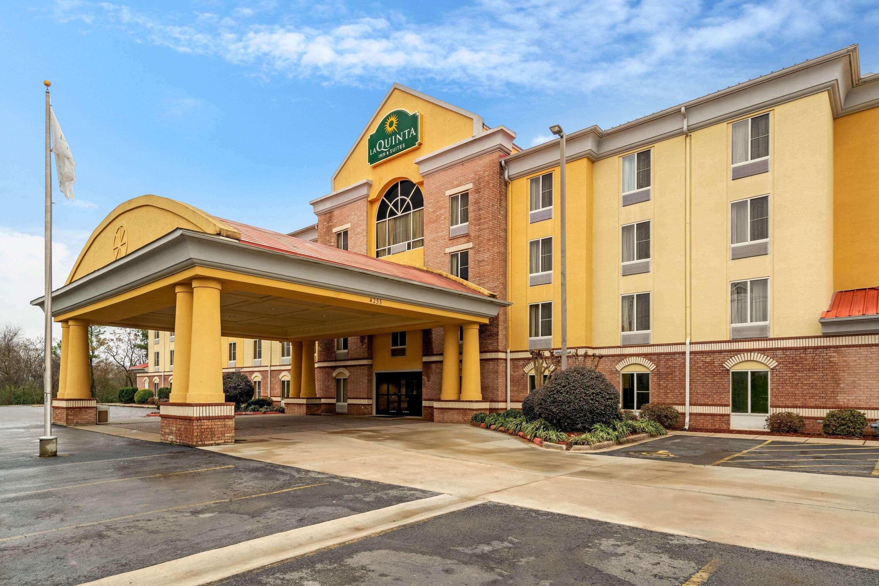 Hotel La Quinta By Wyndham Hot Springs Exterior foto