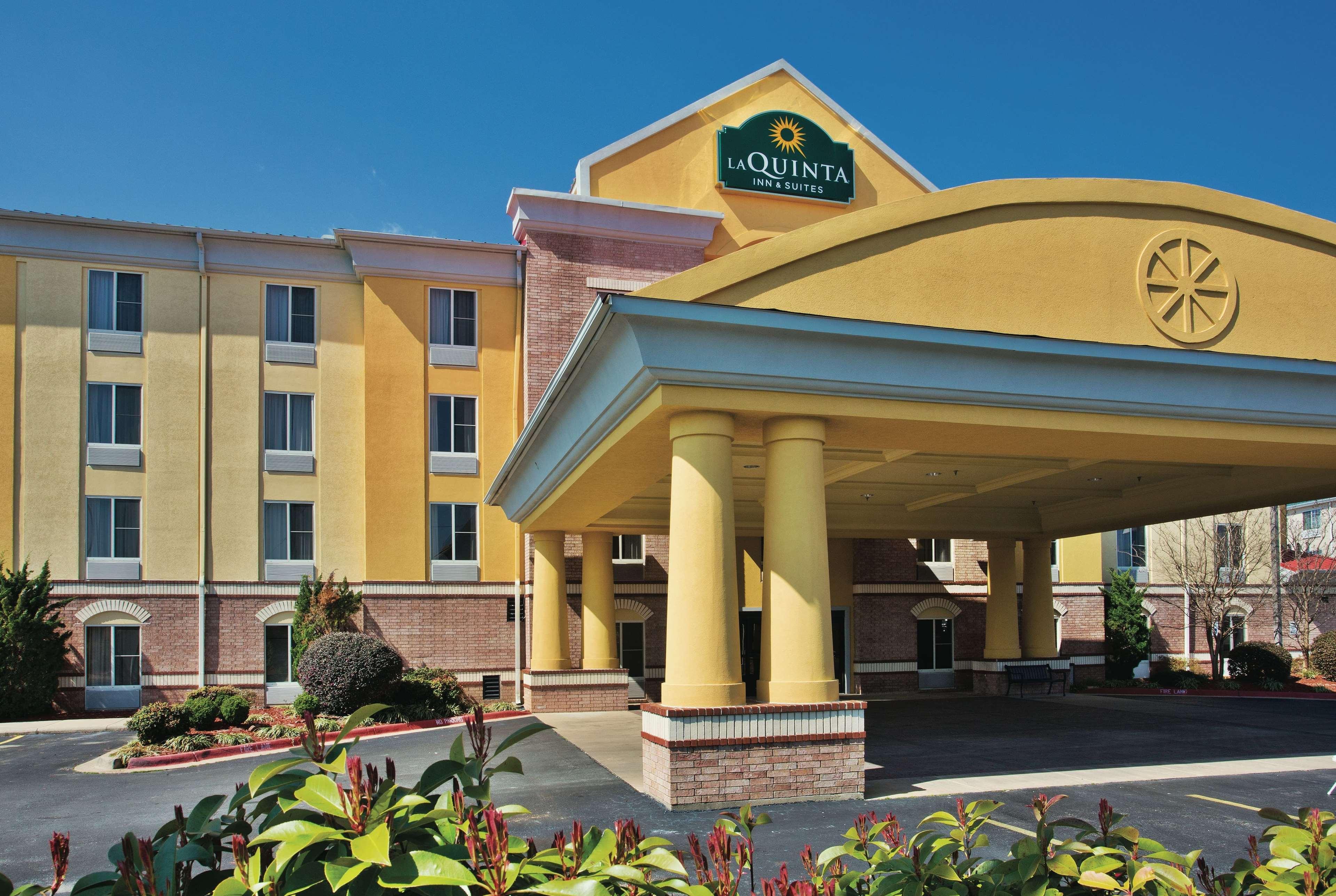 Hotel La Quinta By Wyndham Hot Springs Exterior foto